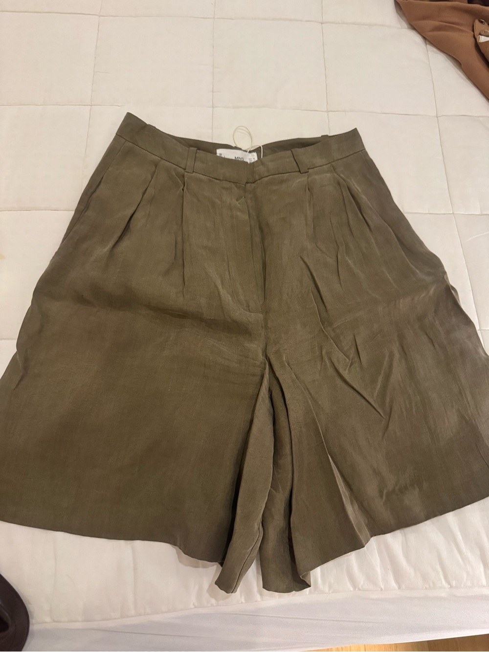 Mango Olive Green Pleated High-Waist Shorts